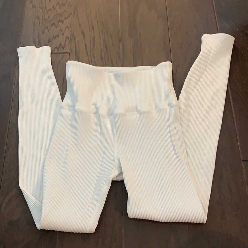 Carbon38 White Leggings